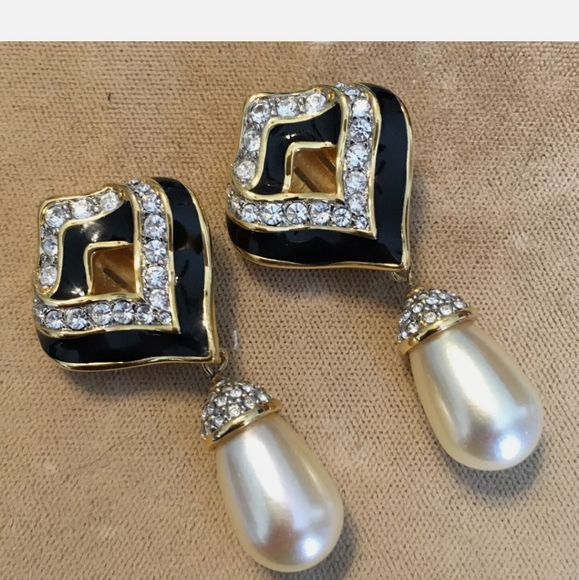 Vintage 1980's Signed S.A.L. Swarovski Clip Statement Earrings - Picture 8 of 8